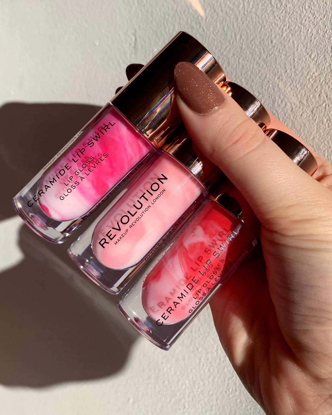 Makeup Revolution Lip Swirl Ceramide Блеск для губ Biting Red, фото №5