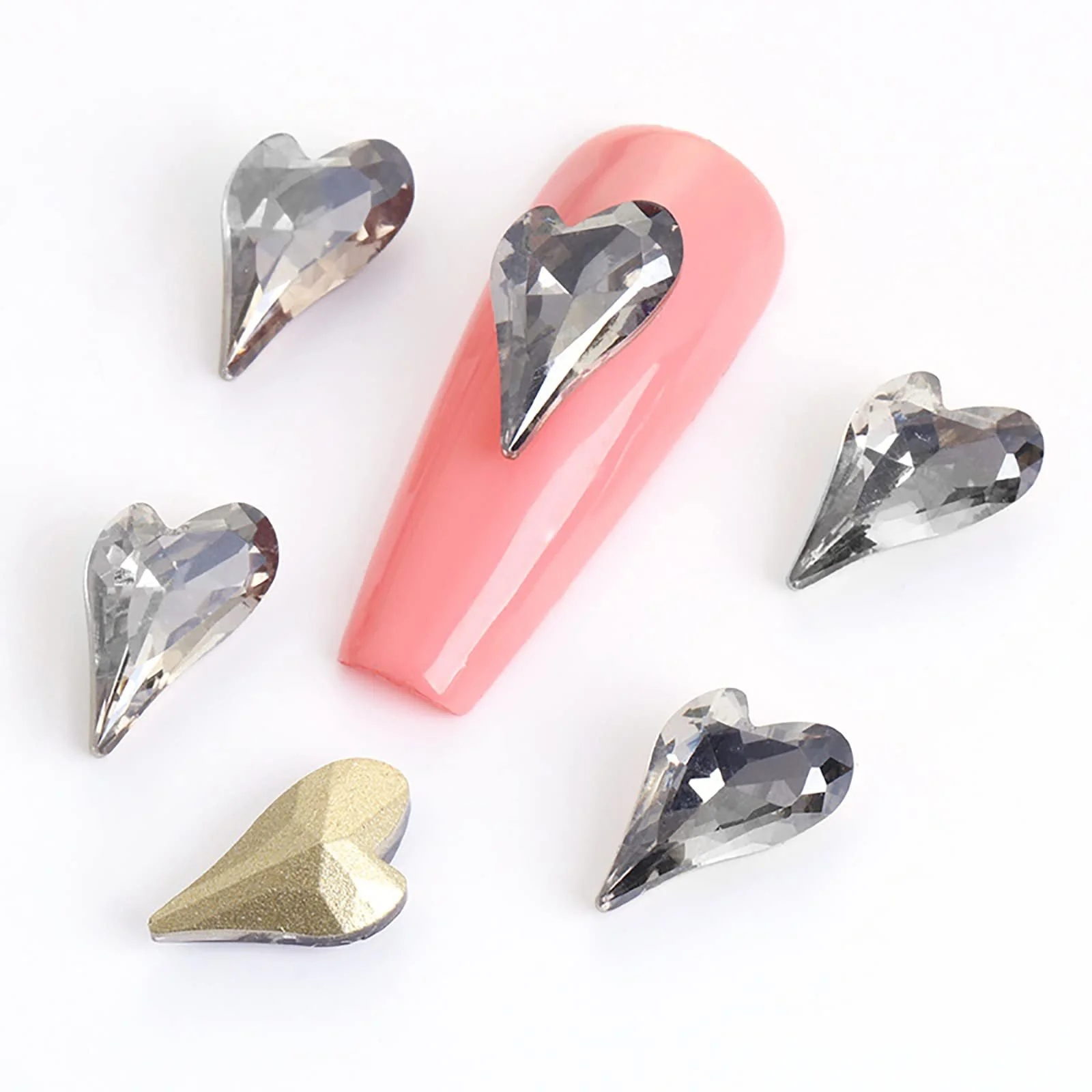 Стразы для ногтей Форма Острое Сердце 3D Хрустальное Стекло Champagne 50 шт., фото №1