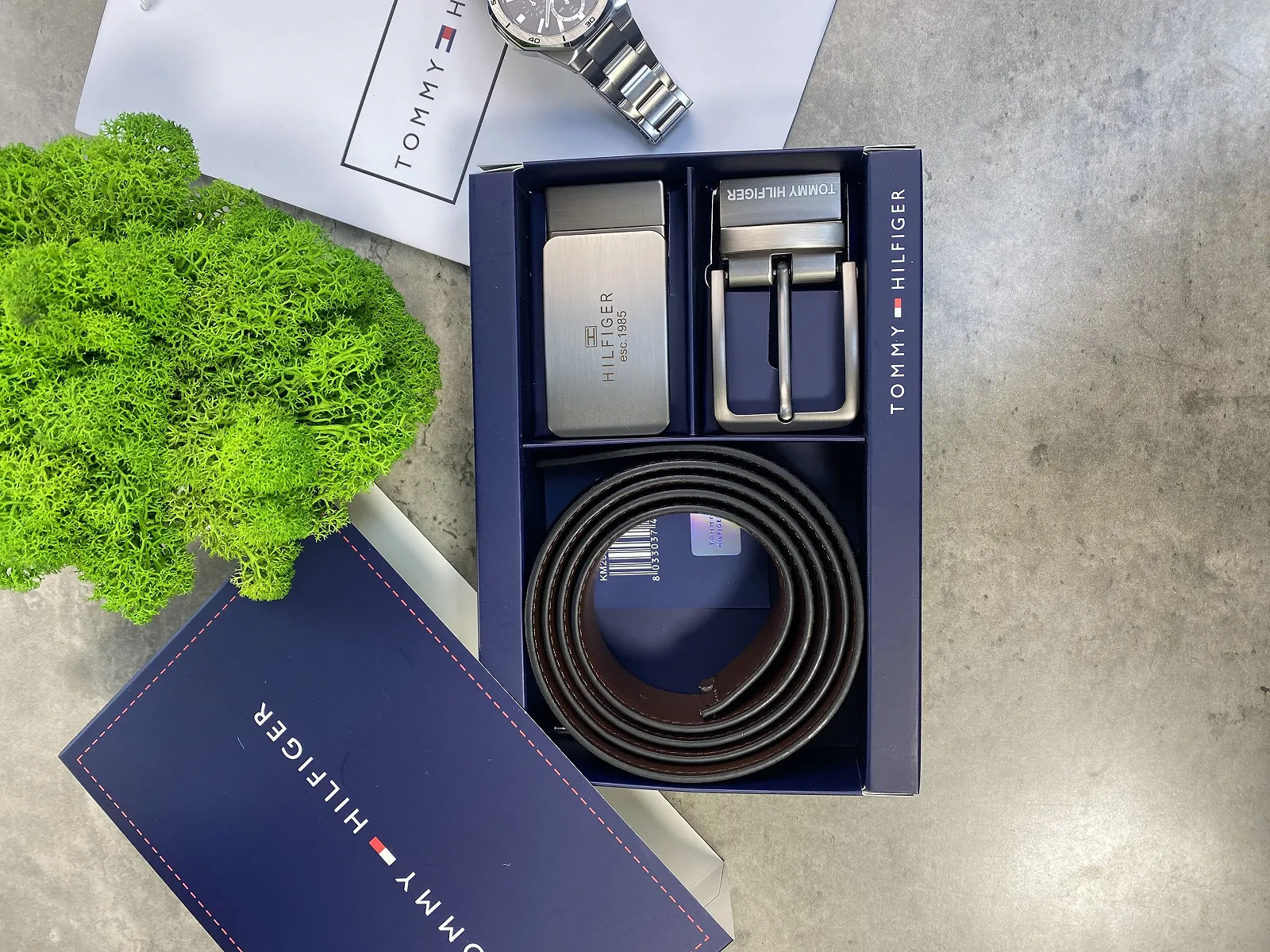 Подарунковий набір зі шкіряним ремнем TH з двома змінними пряжками Томмі Хілфігер, фото №8