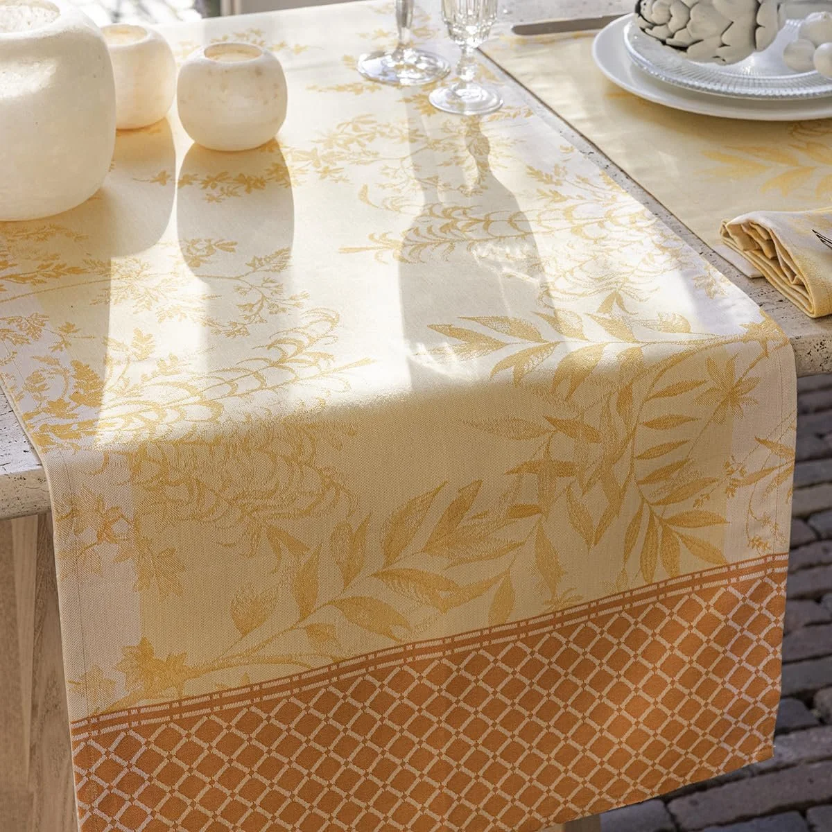 Ранер Le Jacquard Français Jardin D'Eden Pollen 50 x 150 см бавовна, фото №3 Ранер Le Jacquard Français Jardin D'Eden Pollen 50 x 150 см бавовна, фото №3