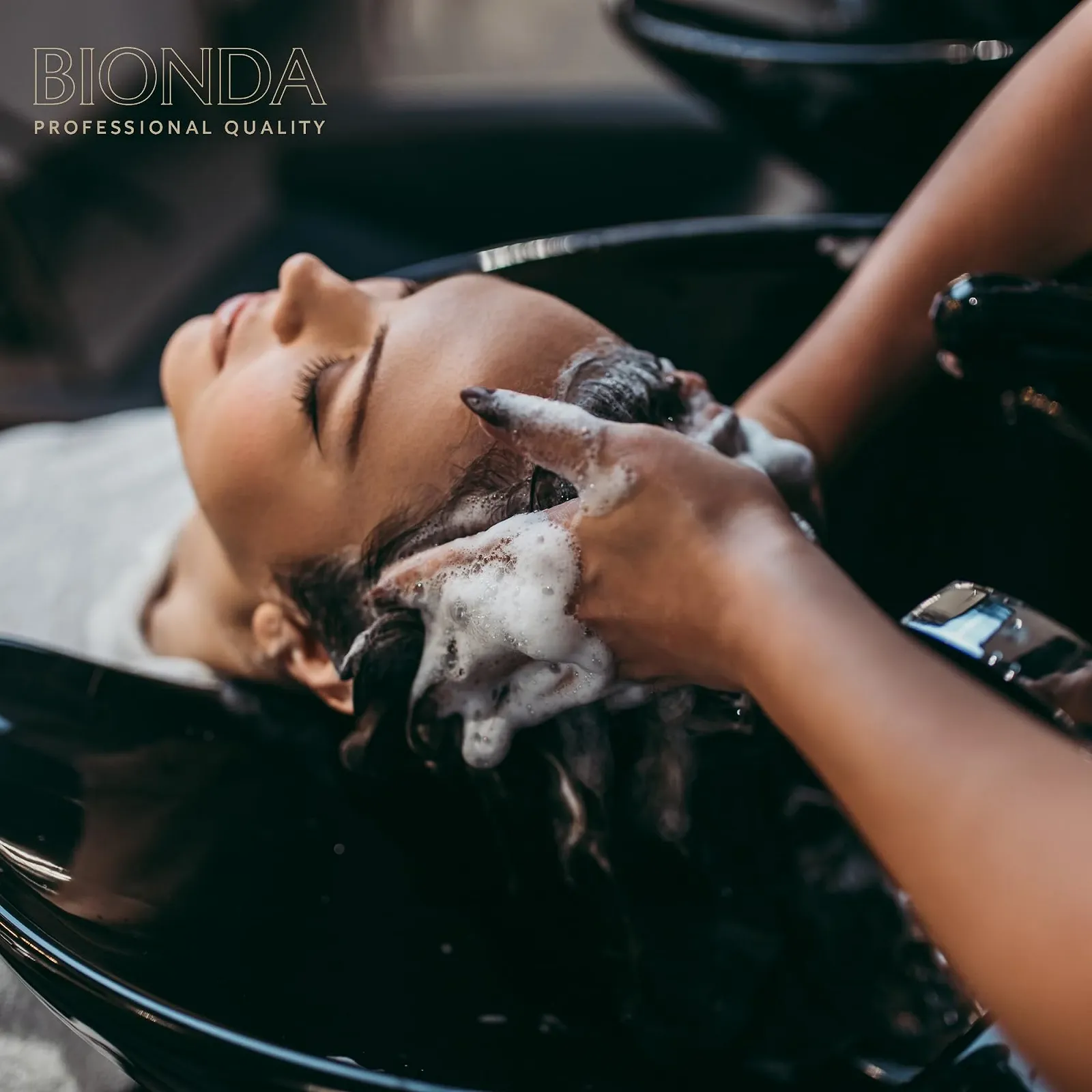 Крем-фарба для волосся Bionda Professional Permanent, 200 мл, подвійна упаковка, догляд з кератином і морингою, стійкий колір і блиск, 100% покриття сивини, 2 Синьо-чорний, 200 мл, фото №8