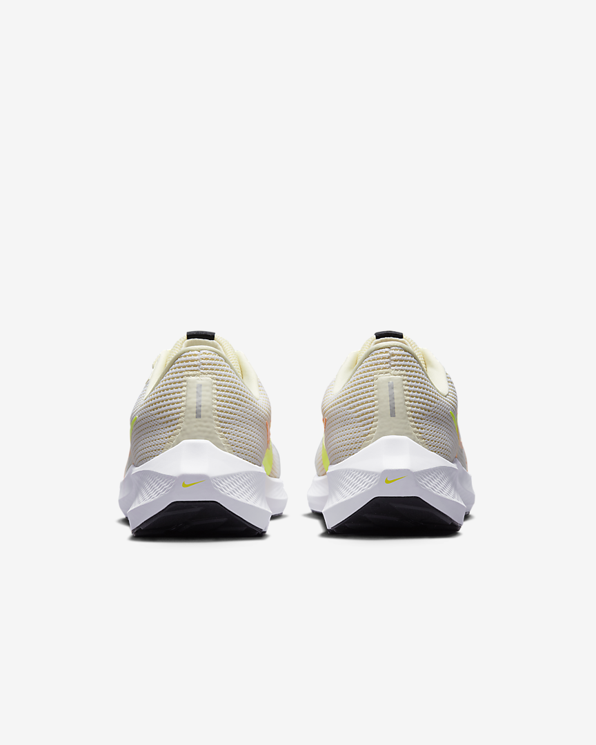 Кросівки бігові Nike Pegasus 40 DV3853-101 40, фото №5