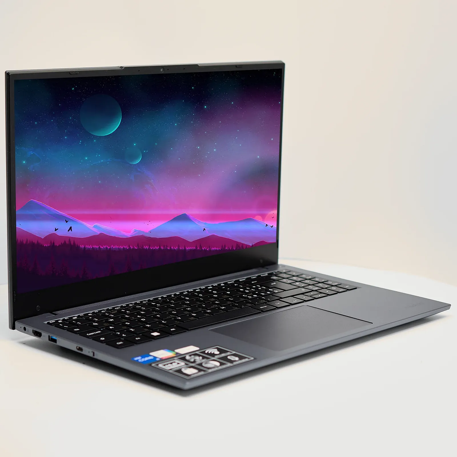 Ноутбук 15.6" Medion (Lenovo Group) Akoya E15433 | Intel Core i5-1334U | IPS (1920x1080) FullHD | RAM 16 ГБ | SSD NVME 1 ТБ | Intel Iris Xe Graphics | АКБ до10 годин | Win11 (4959), фото №5