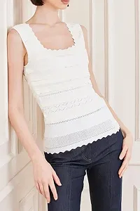 Женский топ Guess by Marciano scalloped edges Белый - M synthetic.ua - Фото 1