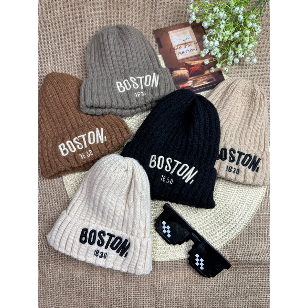 Дитяча весняна шапка з вишитим написом Boston 50-52 розмір, фото №10
