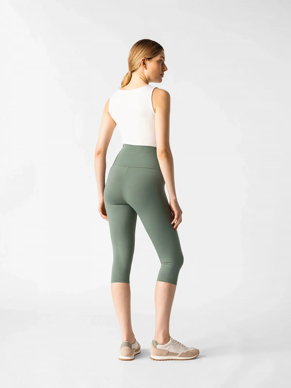 Жіночі легінси Les Lunes The Luna 3/4 Legging (Maya) Thyme - M, фото №3 Жіночі легінси Les Lunes The Luna 3/4 Legging (Maya) Thyme - M, фото №3