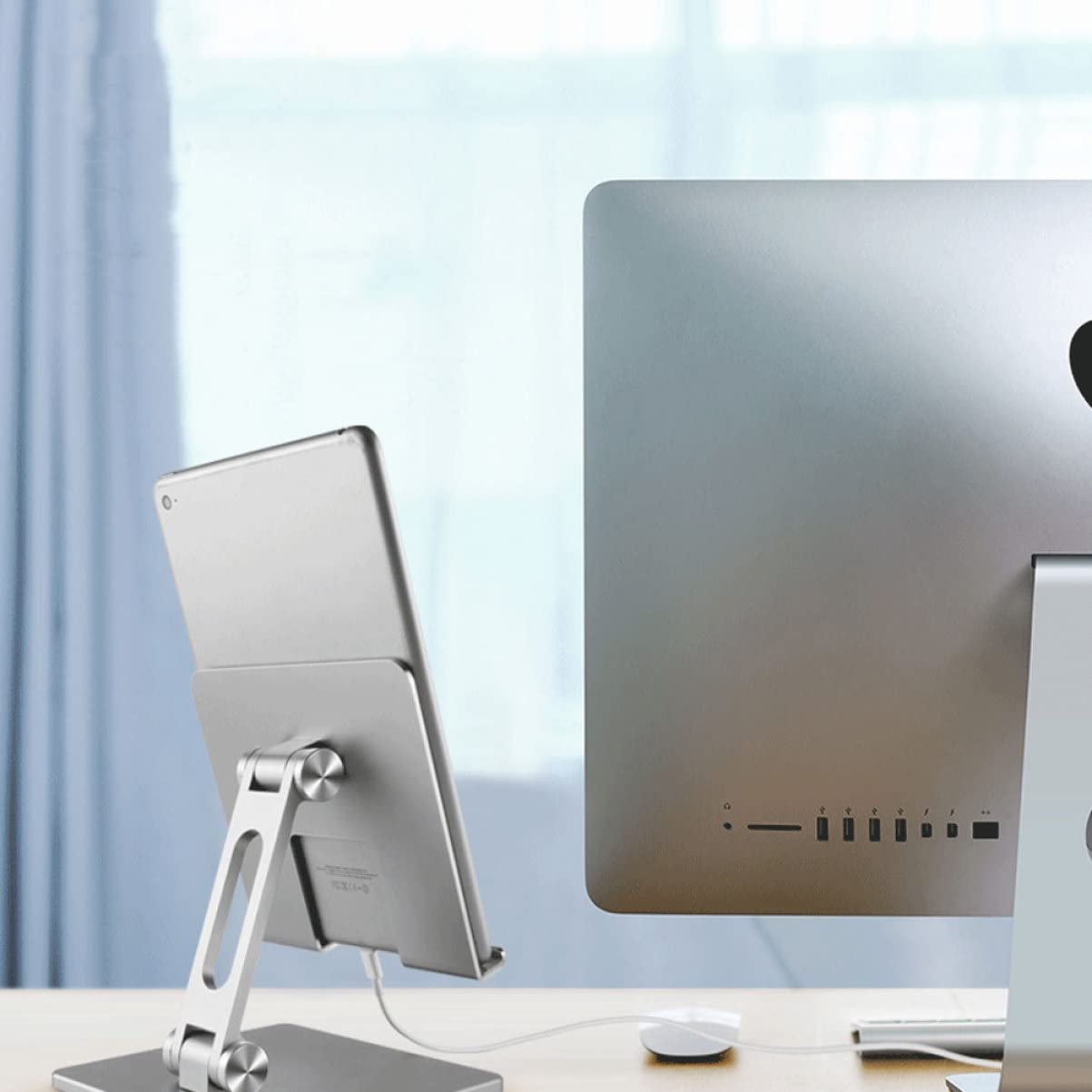 Держатель для ноутбука из алюминиевого сплава Регулируемая охлаждающая полка Складная портативная настольная подставка для компьютера Подходит для офиса, дома и путешествий, фото №6 Держатель для ноутбука из алюминиевого сплава Регулируемая охлаждающая полка Складная портативная настольная подставка для компьютера Подходит для офиса, дома и путешествий, фото №6