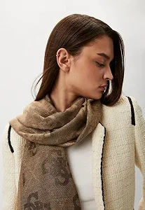 Жіночий шарф Guess AW5149 POL03 Gold synthetic.ua - Фото 1