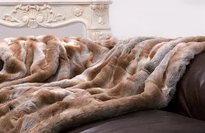 Одеяло Искусственный мех Wohnen & Accessoires GmbH & Co. KG Fox Fawn Brown/Grey 260 x 300 см synthetic.ua - Фото 1