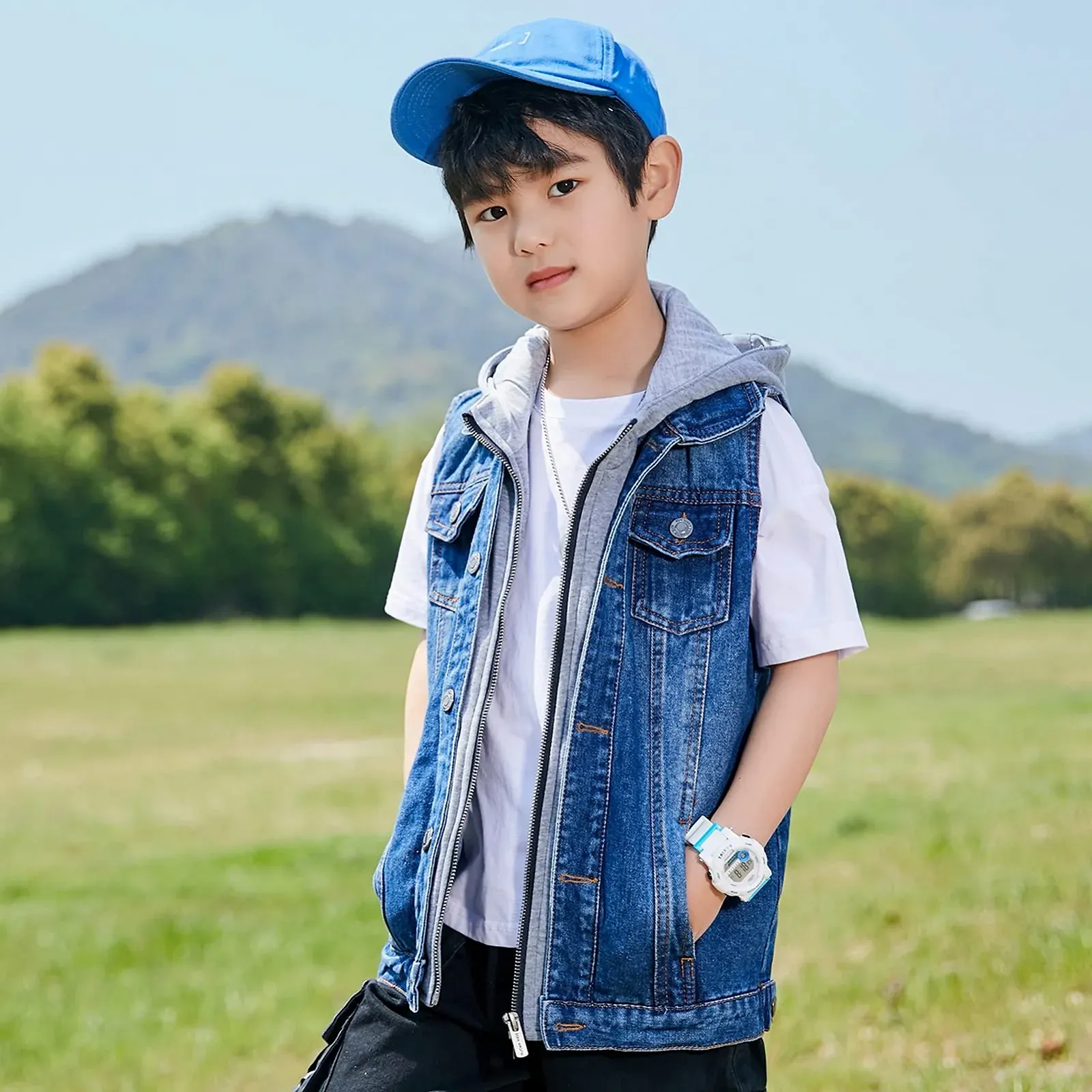 Джинсовая куртка-жилет L SERVER для девочек и мальчиков, фото №7 Джинсовая куртка-жилет L SERVER для девочек и мальчиков, фото №7