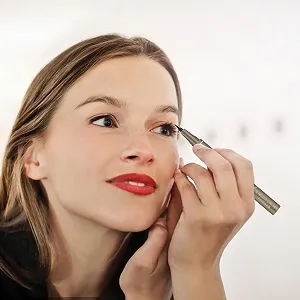 Рідка Підводка Pratvider високопігментована Precision Ink Eyeliner водостійка для початківців та професіоналів synthetic.ua - Фото 1