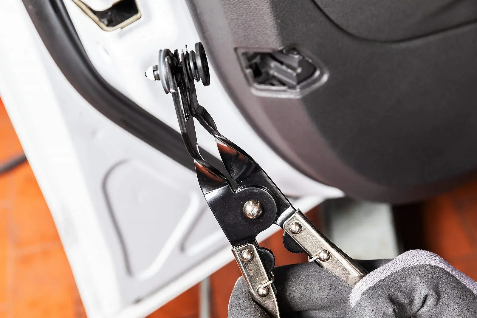 Плоскогубцы Hazet 799-4 для дверных панелей, фото №2 Плоскогубцы Hazet 799-4 для дверных панелей, фото №2