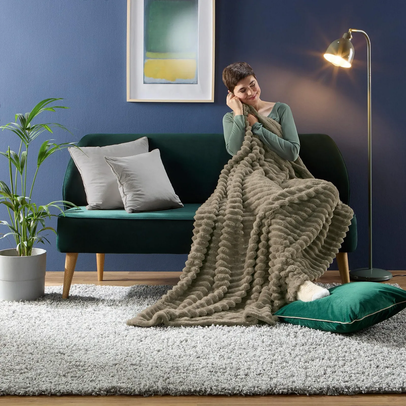 Флисовое одеяло Erwin Müller Aosta вельветовое Taupe размер 150 x 200 см, 2 шт, фото №6