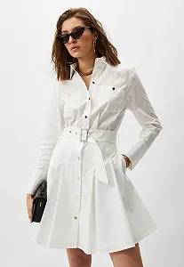 Жіноча сукня GUESS by Marciano Pristine Elegance Білий - 42 - Фото 1