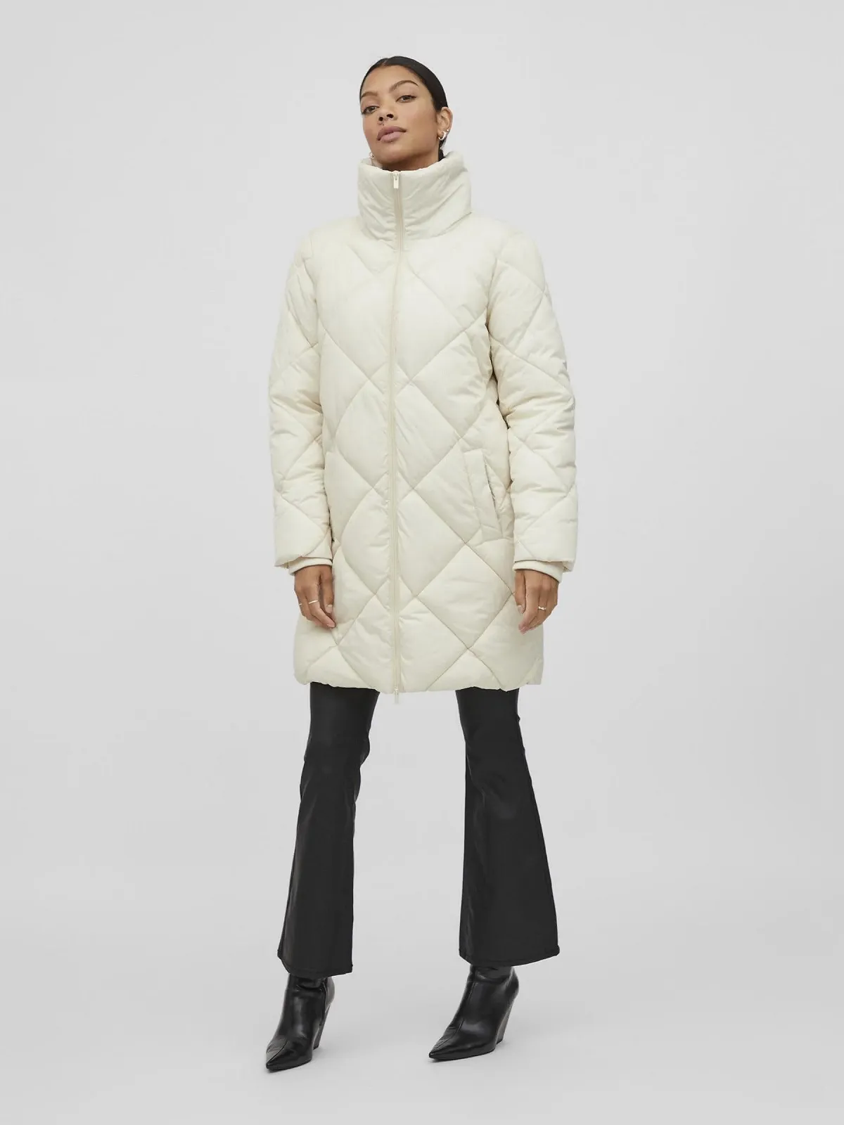 Куртка Vila Viadaya New Quilt / Su-Noos Quilted, фото №3 Куртка Vila Viadaya New Quilt / Su-Noos Quilted, фото №3