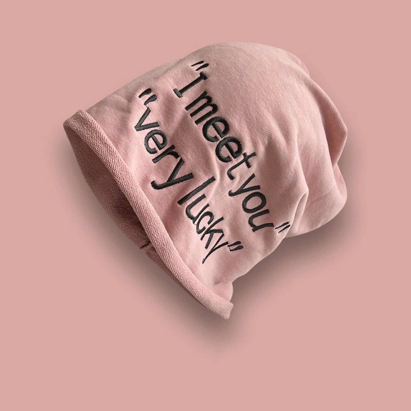 Вязаная шапка Ldabrye с вышивкой для девочек, фото №4 Вязаная шапка Ldabrye с вышивкой для девочек, фото №4