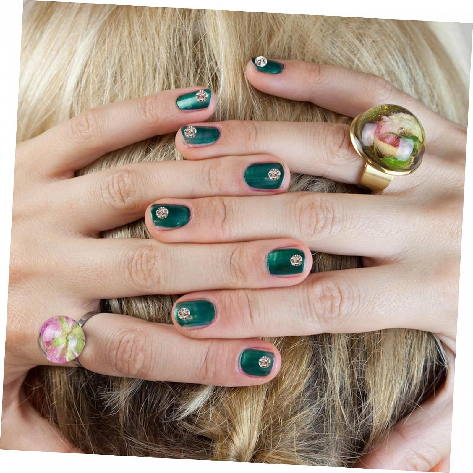 Стразы для ногтей FRCOLOR Хрустальные стразы для маникюра Мелкие подвески для ногтей В качестве украшения Стразы для дизайна ногтей Для женщин и девушек, фото №6 Стразы для ногтей FRCOLOR Хрустальные стразы для маникюра Мелкие подвески для ногтей В качестве украшения Стразы для дизайна ногтей Для женщин и девушек, фото №6