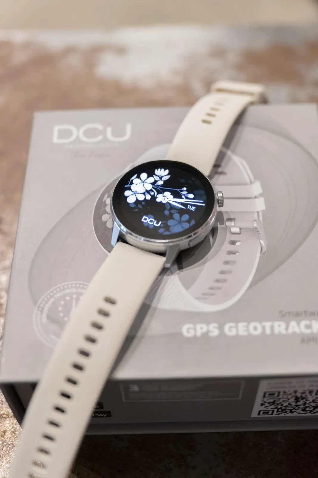 Смартгодинник DCU TECNOLOGIC Жіночий GPS, Bluetooth-дзвінки, AMOLED-дисплей 1.32 дюйма, фото №7 Смартгодинник DCU TECNOLOGIC Жіночий GPS, Bluetooth-дзвінки, AMOLED-дисплей 1.32 дюйма, фото №7
