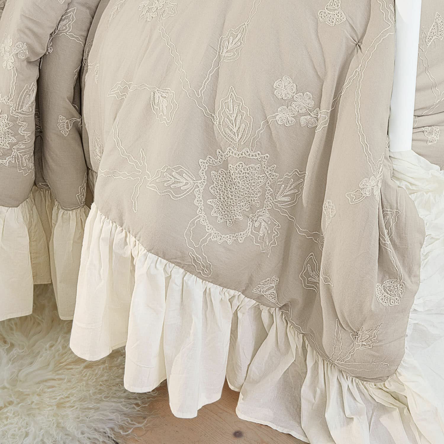 Покрывало Loberon Clarissa Цветочная вышивка Серый, фото №5