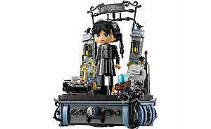 Конструктор Лего LEGO Wednesday Фигурка Венздей Аддамс (76780) synthetic.ua - Фото 1