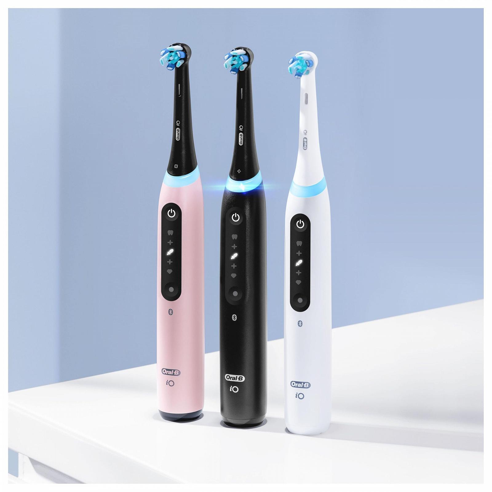 Зубная щетка электрическая Oral-B iO Series 5, Двойная упаковка, 2 сменные насадки, 5 режимов чистки для ухода за зубами, Дорожный чехол, Матовый черный, фото №8
