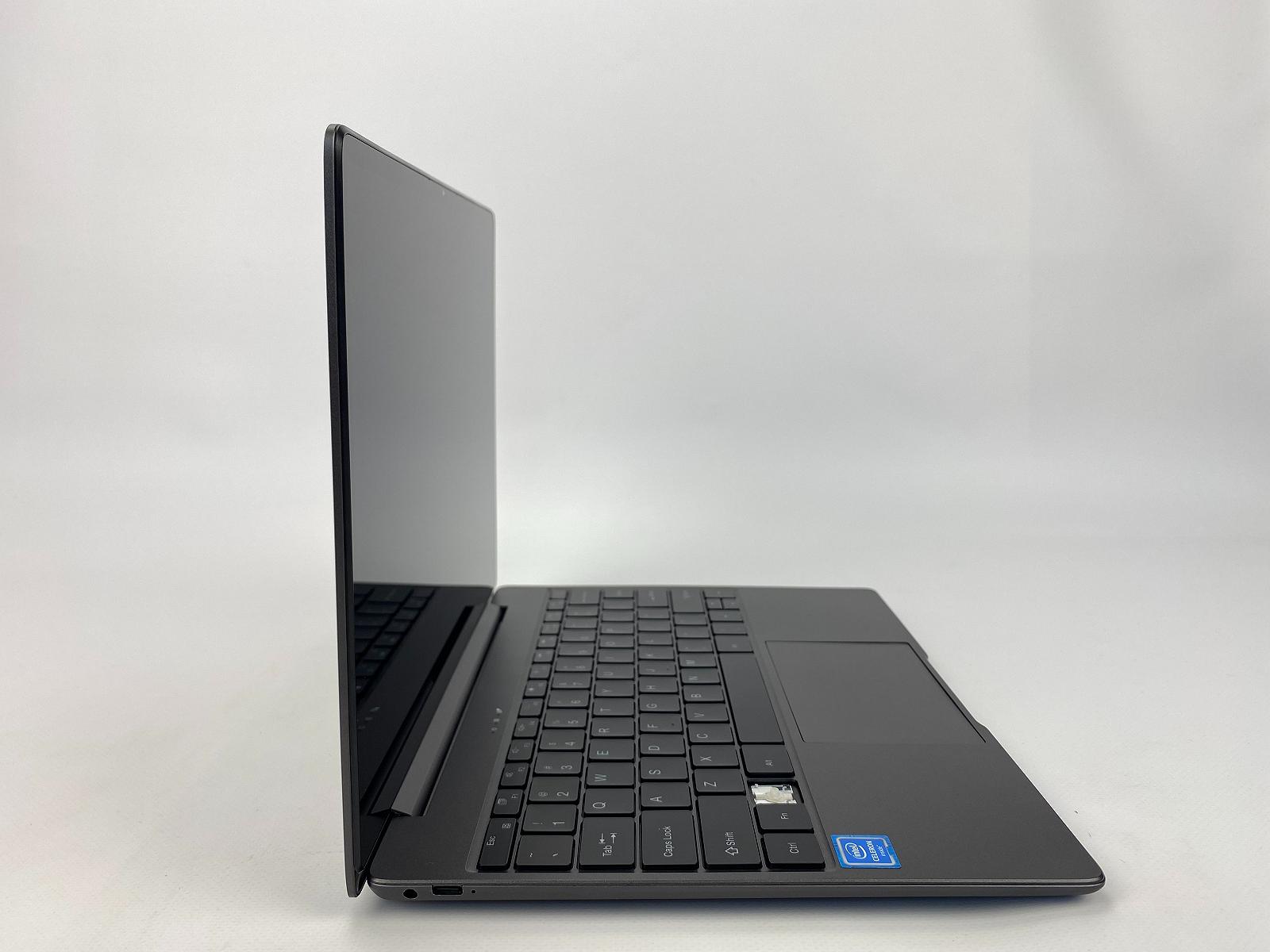 Ноутбук CHUWI Corebook Pro 13.3'' i3-6157U 8/256GB Умовно справний, потребує ремонту, фото №3