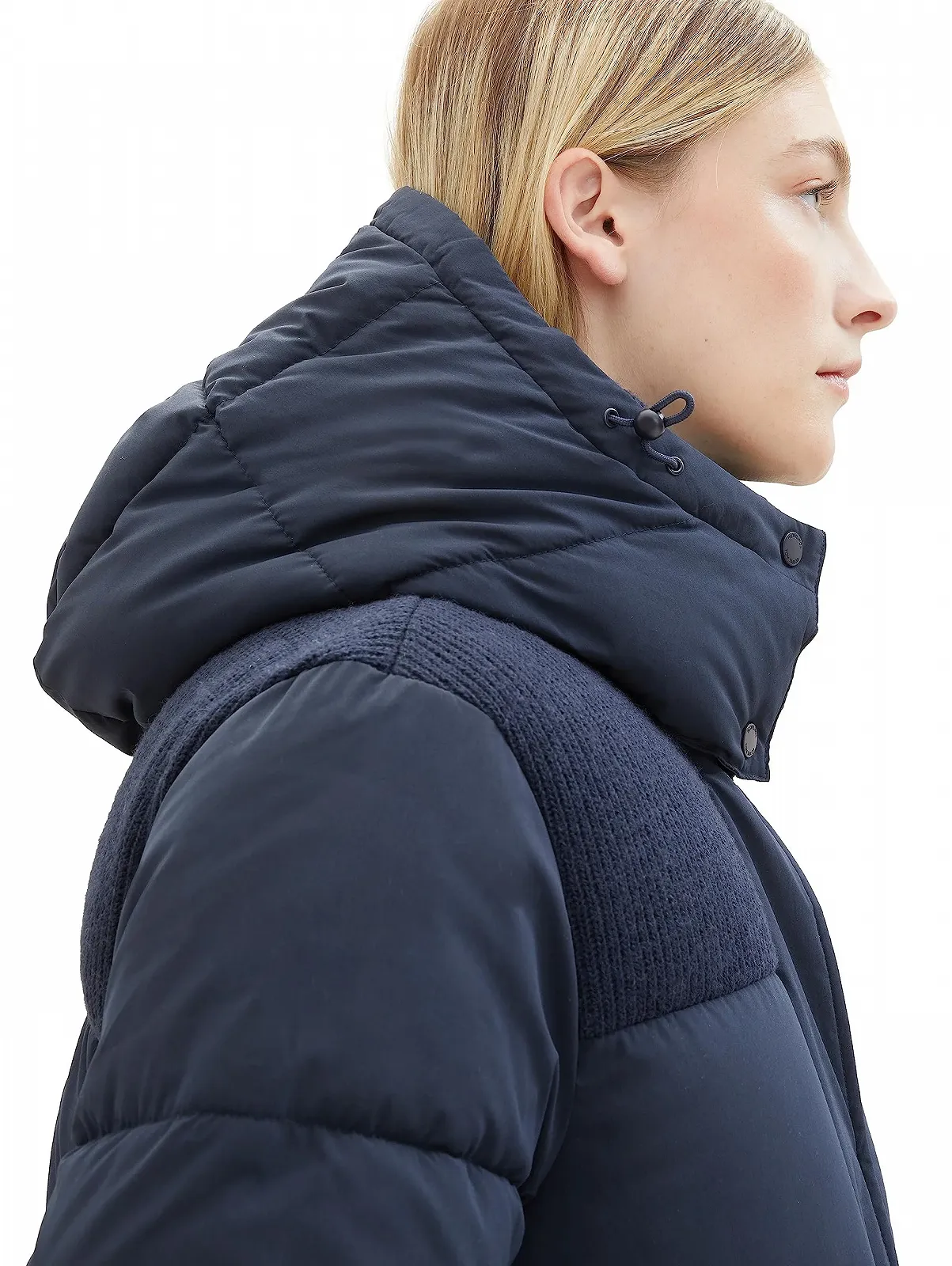 Пуховик TOM TAILOR С капюшоном и вязаными деталями Женский, фото №6 Пуховик TOM TAILOR С капюшоном и вязаными деталями Женский, фото №6