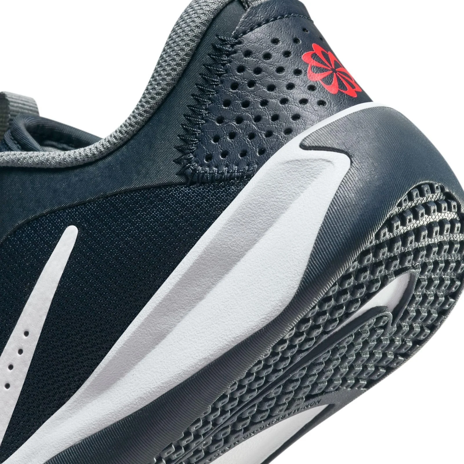 Обувь для закрытых помещений Nike Omni Multi-Court для детей старшего возраста, DM9027, фото №5