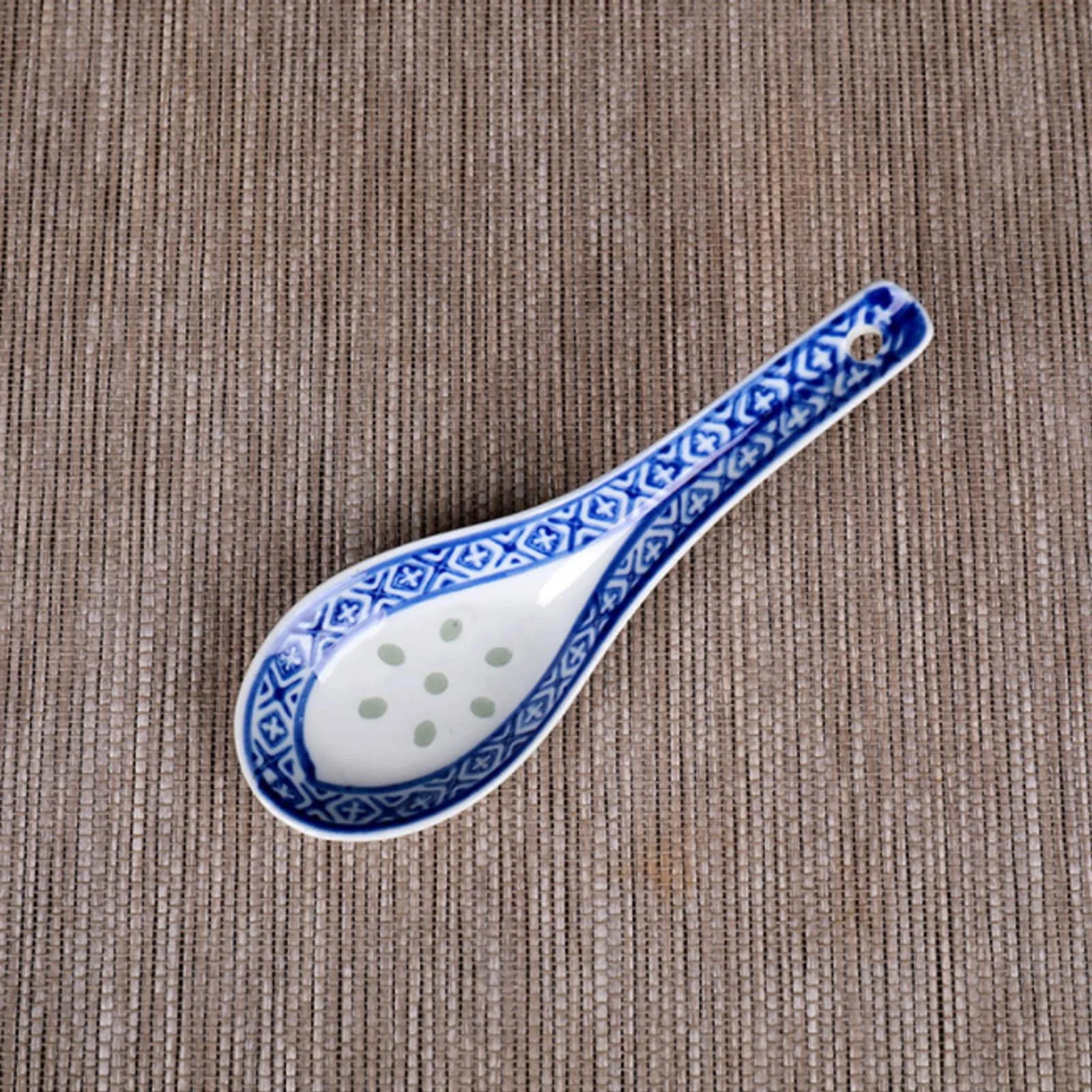 Набор керамических суповых ложек 8 шт, фарфоровая ложка, мокко ложка, ложка для дипов, подходит для кухни, дома, посудомоечной машины и микроволновой печи, белый цвет, фото №2