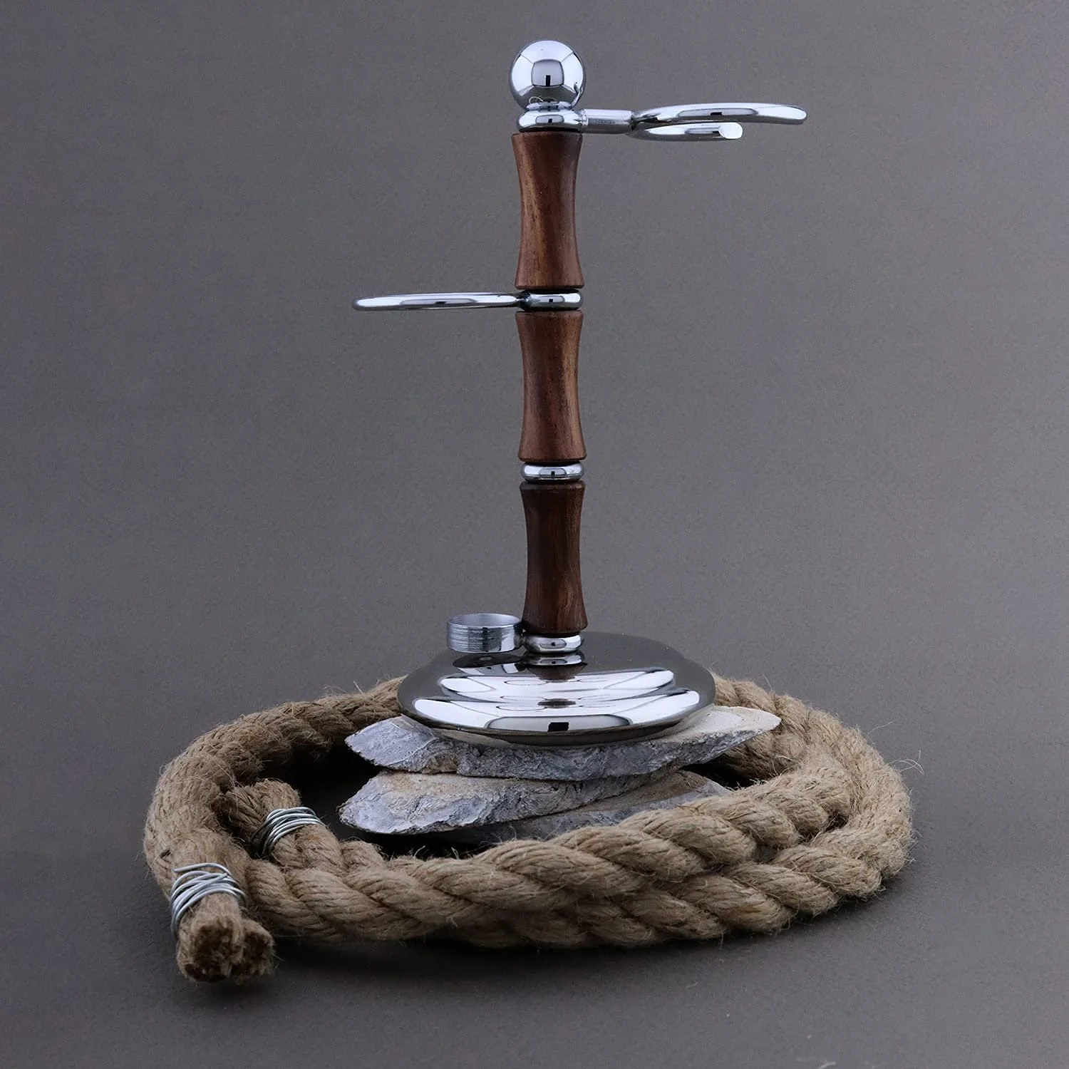 Набор для бритья Haryali London Wooden 5 Blades Синтетический барсук с подставкой, мылом и чашей, фото №5 Набор для бритья Haryali London Wooden 5 Blades Синтетический барсук с подставкой, мылом и чашей, фото №5