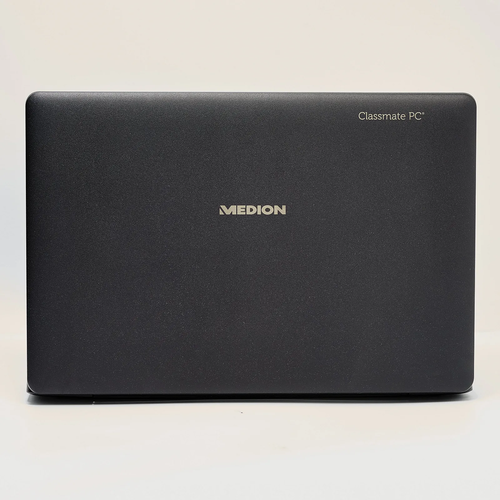 Ноутбук 14" Medion (Lenovo Group) E14409 | Intel Core i3-1005G1 | RAM DDR4 4 ГБ | SSD 128 ГБ | Intel Graphics | LTE | HDMI + VGA | LAN (RJ-45) | Win10 (5102), фото №3 Ноутбук 14" Medion (Lenovo Group) E14409 | Intel Core i3-1005G1 | RAM DDR4 4 ГБ | SSD 128 ГБ | Intel Graphics | LTE | HDMI + VGA | LAN (RJ-45) | Win10 (5102), фото №3
