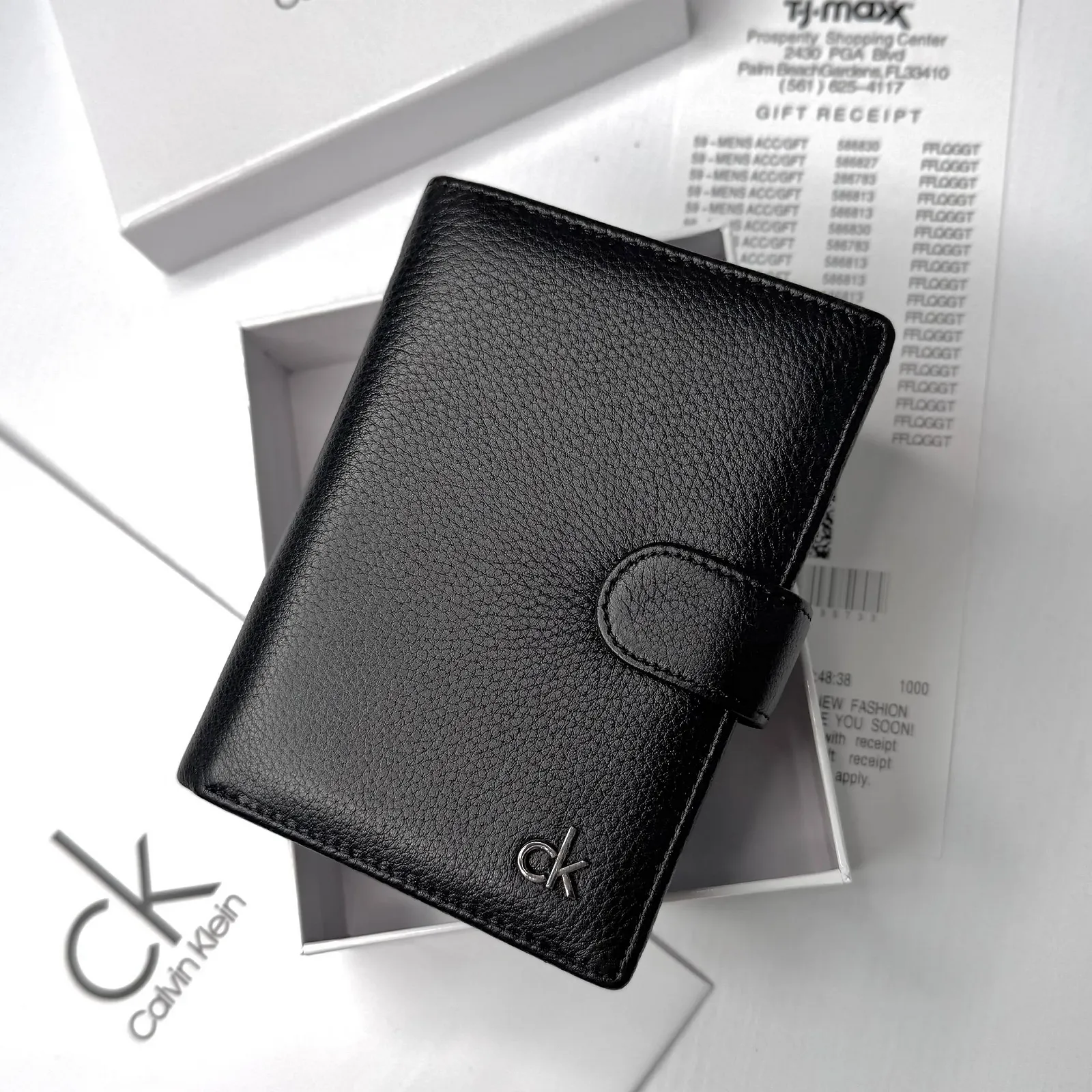 Мужской портмоне кожаный вертикальный на кнопке Calvin Klein, фото №1