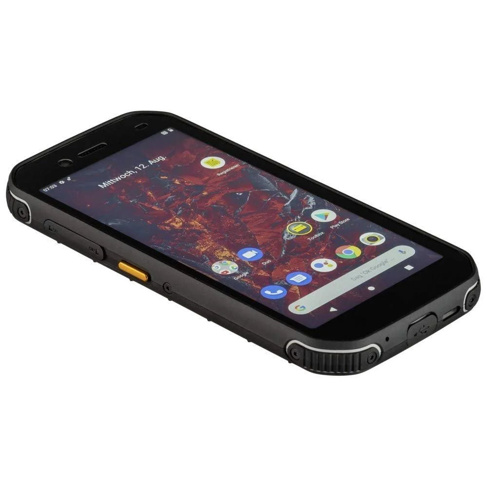 Смартфон CAT S42 5.5 дюйма HD+ 32 GB 3 GB RAM Dual SIM Android 10 Ударостійкий та водонепроникний Black, фото №3 Смартфон CAT S42 5.5 дюйма HD+ 32 GB 3 GB RAM Dual SIM Android 10 Ударостійкий та водонепроникний Black, фото №3
