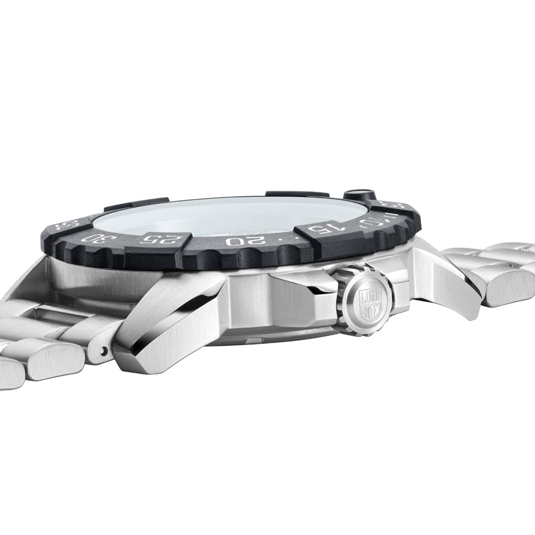 Чоловічий аналоговий годинник Luminox XS.3254.CB, швейцарський кварцовий механізм, ремінець з нержавіючої сталі, сріблястий, спортивний, фото №4
