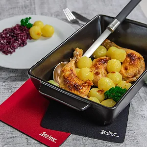 Форма для запекания Spring Chalet прямоугольная 35 x 21 см керамическая черная synthetic.ua - Фото 1