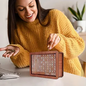 Скарбничка Wooden 1,000 EUR з цифрами дерево synthetic.ua - Фото 1