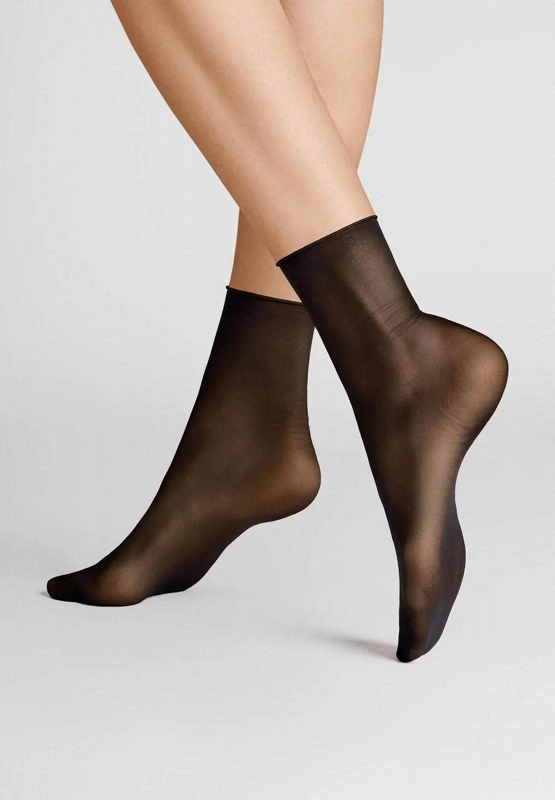 Шкарпетки Hudson Simply 20 Жіночі 2 пари Згорнутий край Чорний 0005 35-38, фото №2 Шкарпетки Hudson Simply 20 Жіночі 2 пари Згорнутий край Чорний 0005 35-38, фото №2