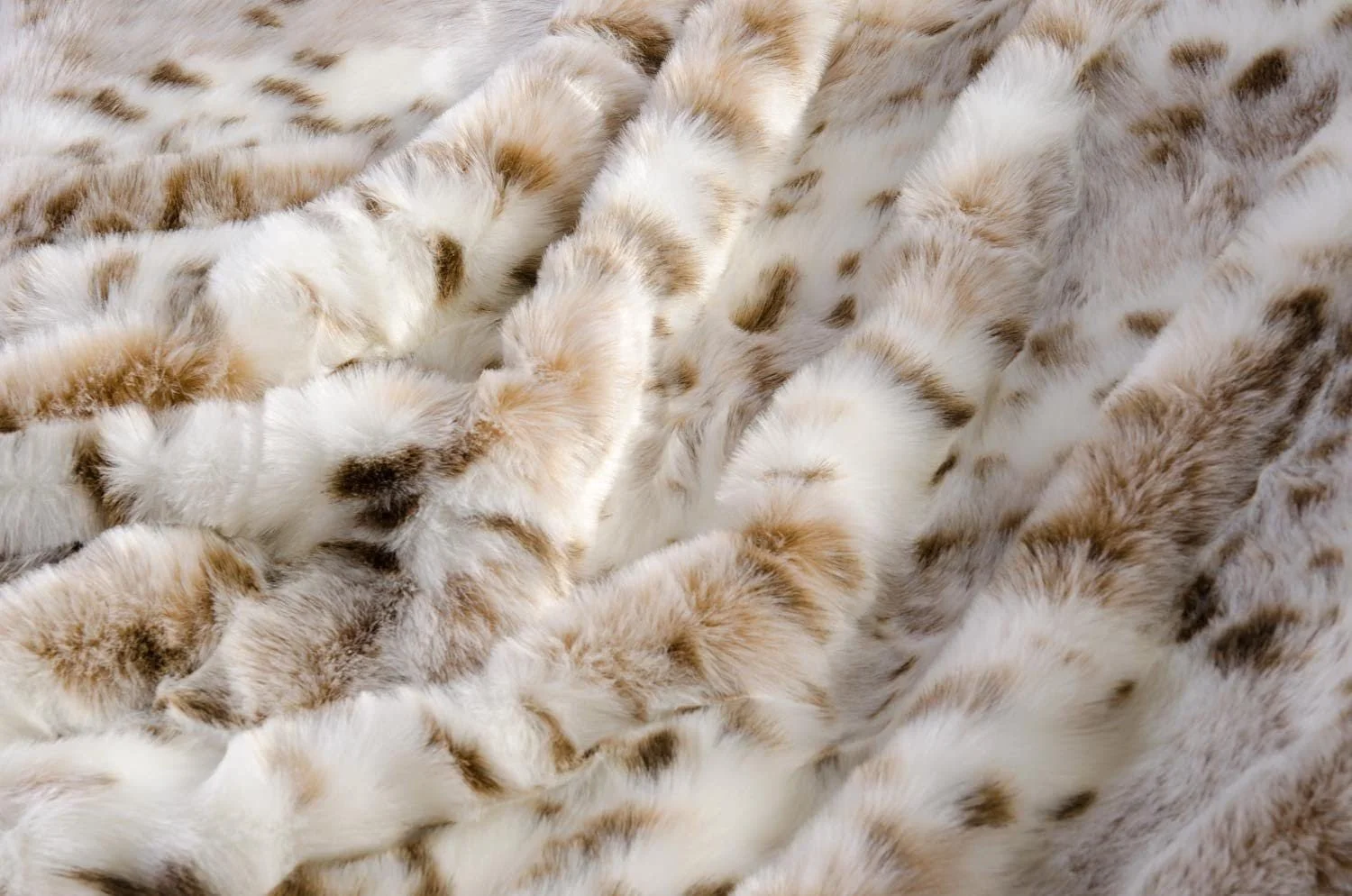 Меховое Одеяло Snow Leopard искусственный мех в 5 размерах, Плед, Покрывало или Меховая Подушка (150 x 200 см), фото №4