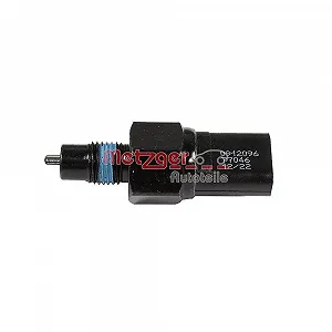 Выключатель фонаря заднего хода METZGER GREENPARTS 0912096 для HYUNDAI KIA - Фото 1
