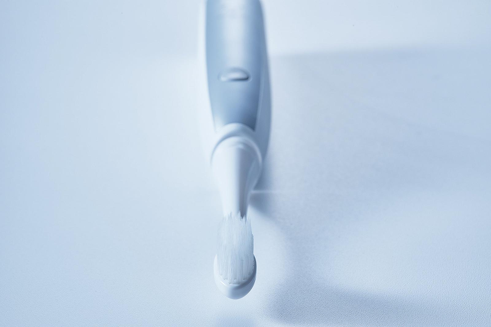 Електрична звукова зубна щітка Panasonic Sonic EW-DL75-S803 Silver, фото №4