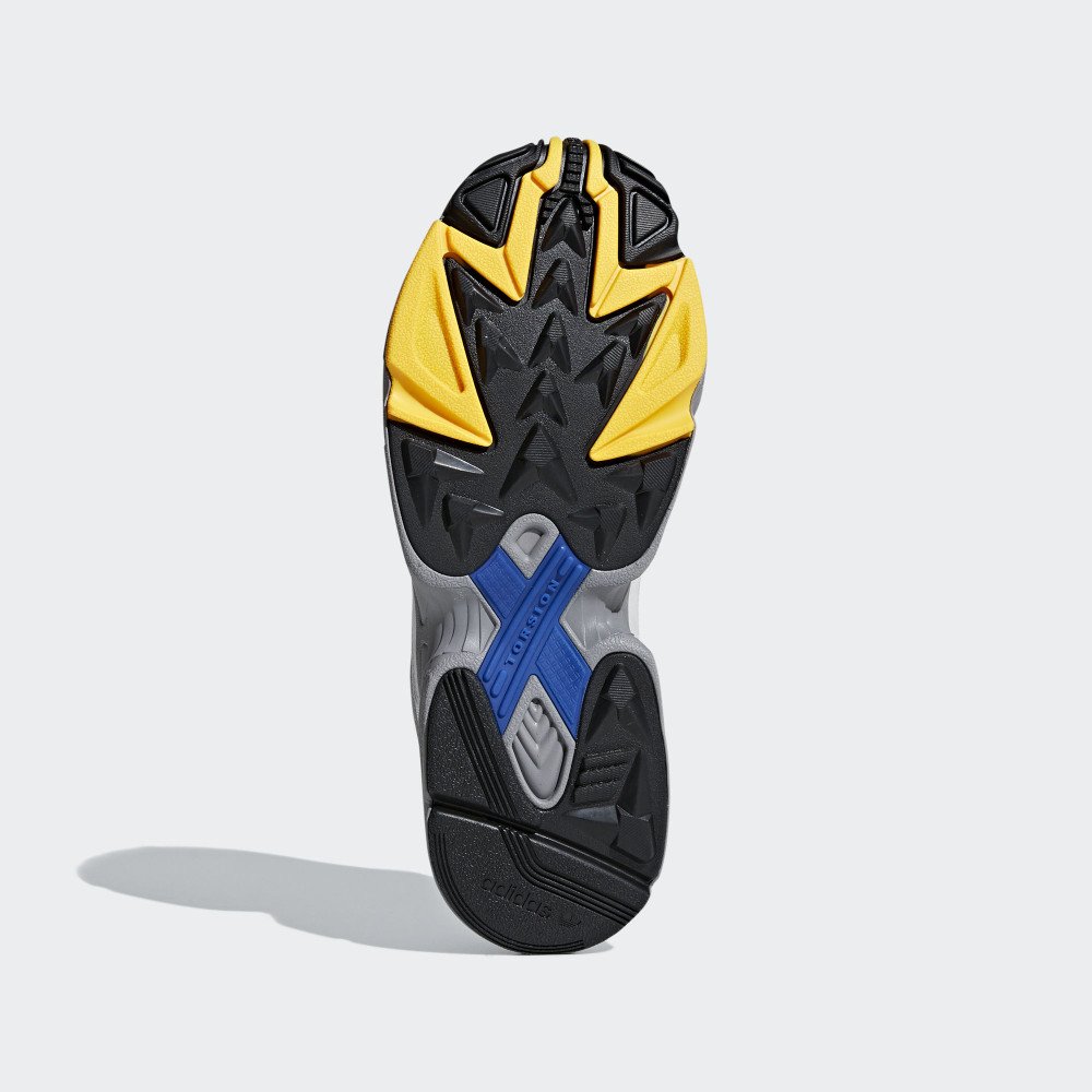 Кросівки Adidas Yung-1 42 2/3, фото №3