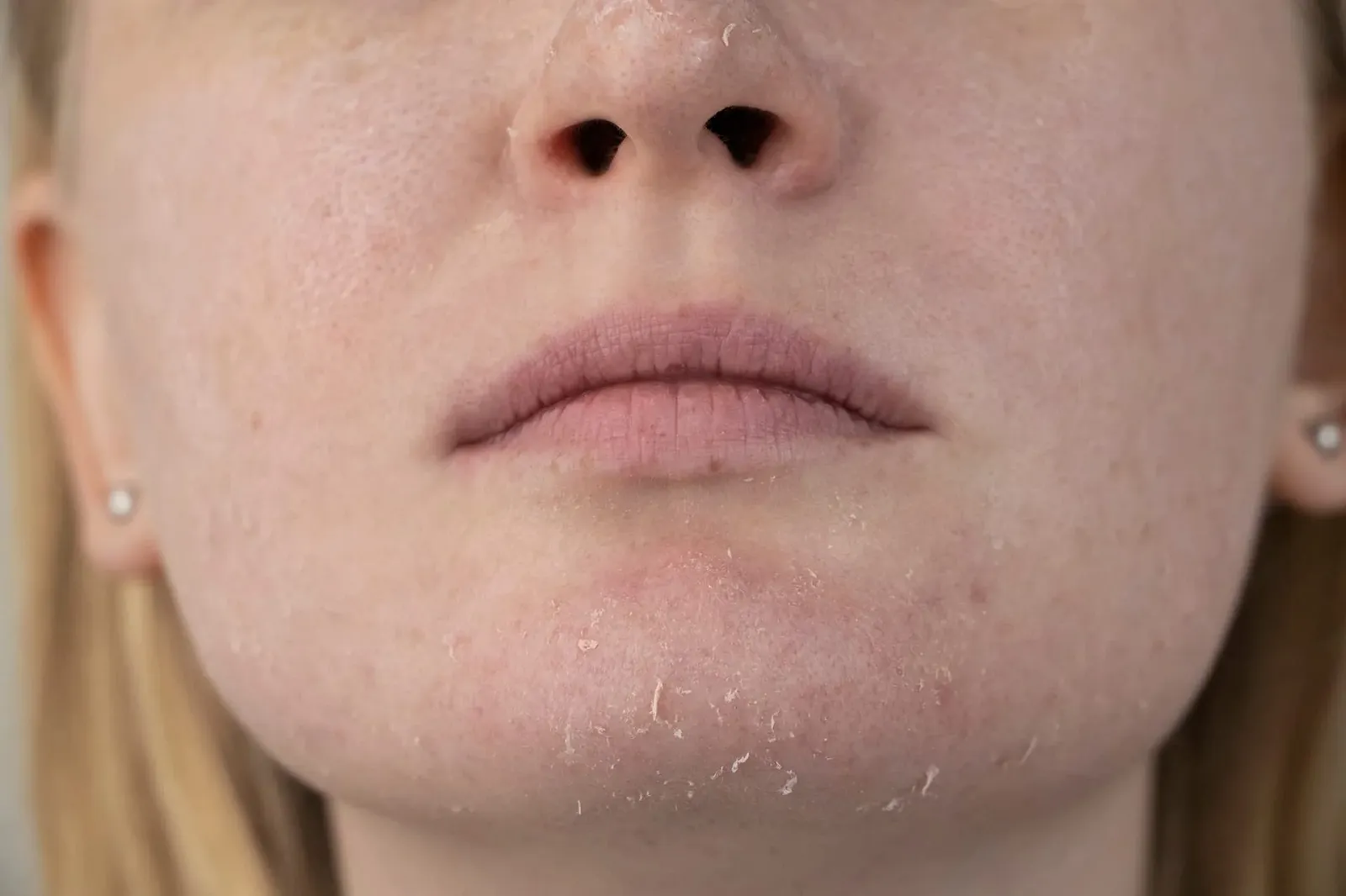 Зволожувальний крем для обличчя YOONIC SPF 20 Гіпоалергенний 50 мл, фото №7 Зволожувальний крем для обличчя YOONIC SPF 20 Гіпоалергенний 50 мл, фото №7