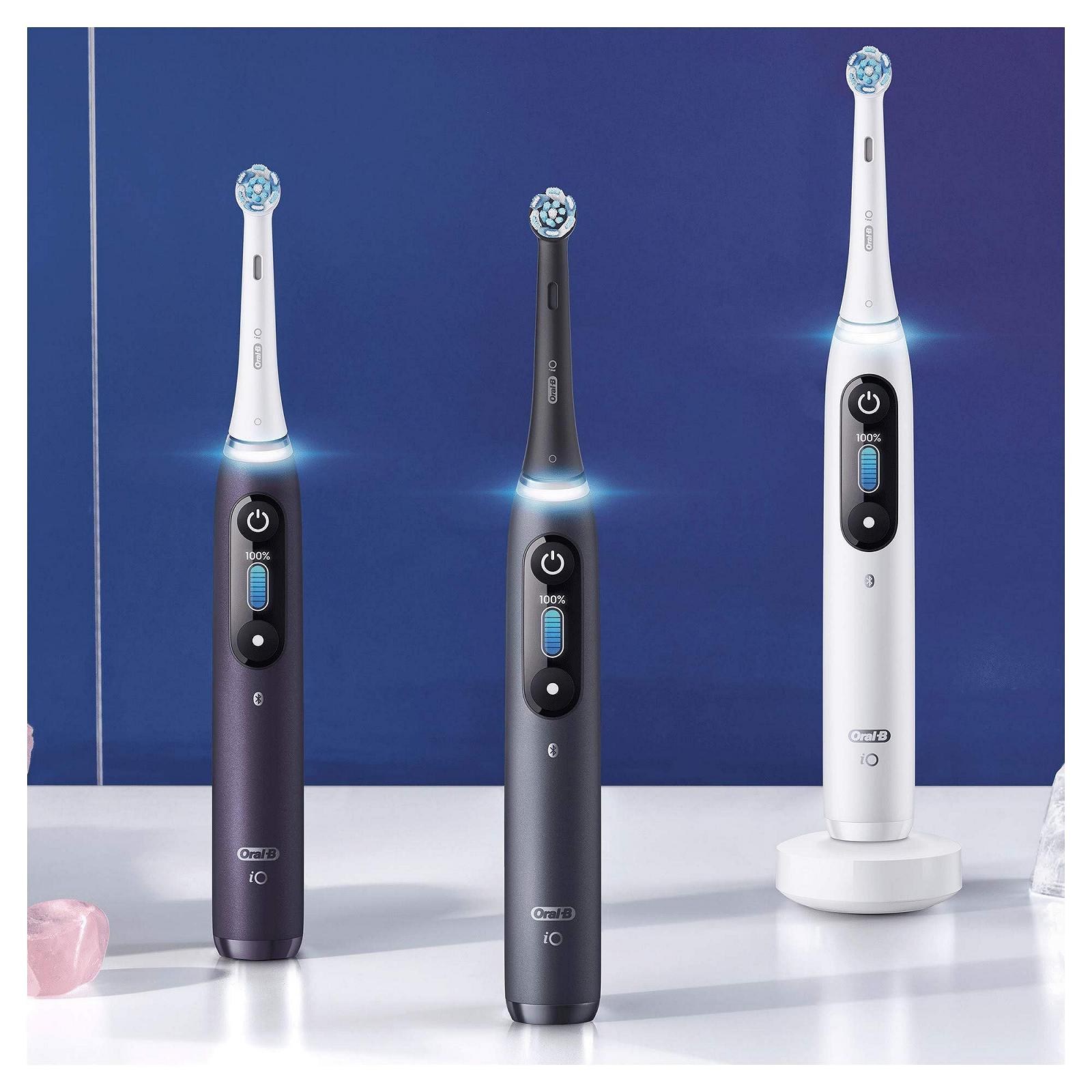 Электрическая зубная щетка Oral-B iO 8, 2 шт., белая/фиолетовая, фото №8