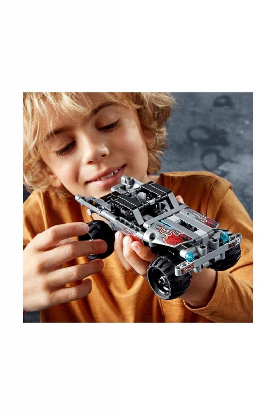 Конструктор LEGO Technic 42090 Втеча, фото №4