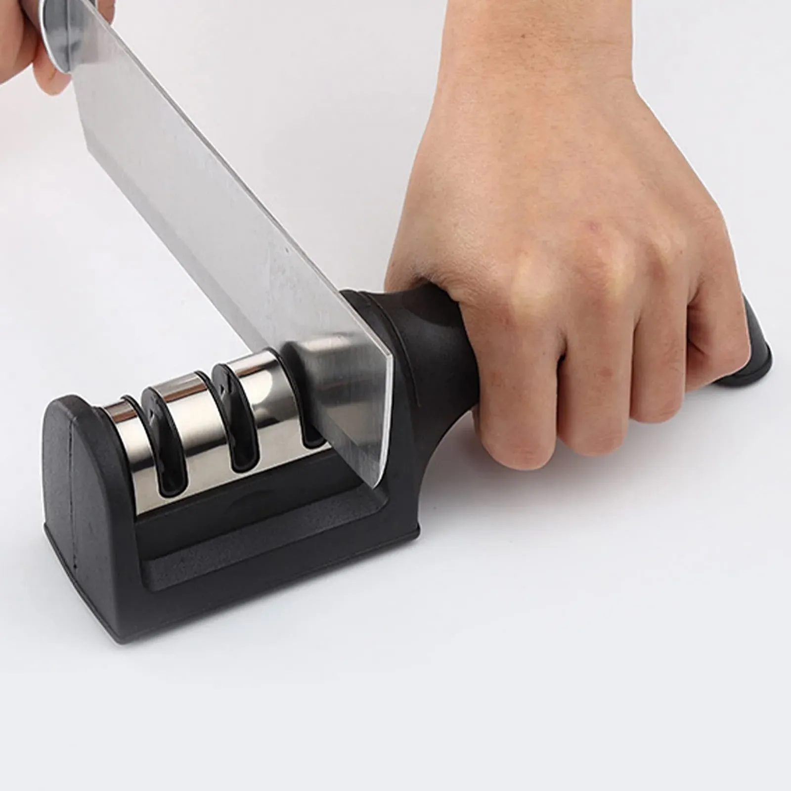 Ручная точилка Qcwwy 3 слота нержавеющая сталь Black, фото №3 Ручная точилка Qcwwy 3 слота нержавеющая сталь Black, фото №3