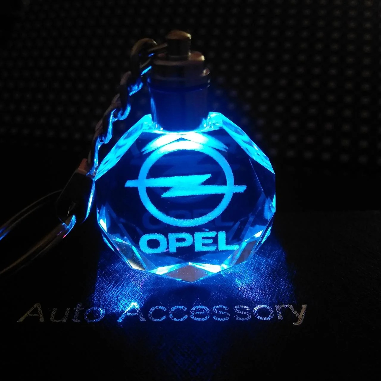 Брелок автомобильный на ключи GF с логотипом Opel подсветкой 23235121, фото №3