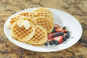 Пательня Nordic Ware Waffeln для млинців Міні-вафлі synthetic.ua - Фото 1