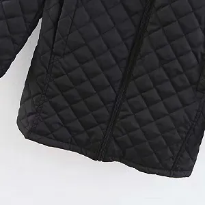 Жіноче бавовняне пальто в клітинку з овчини, утеплена ціна на synthetic.ua - Фото 1 Жіноче бавовняне пальто в клітинку з овчини, утеплена synthetic.ua - Фото 1