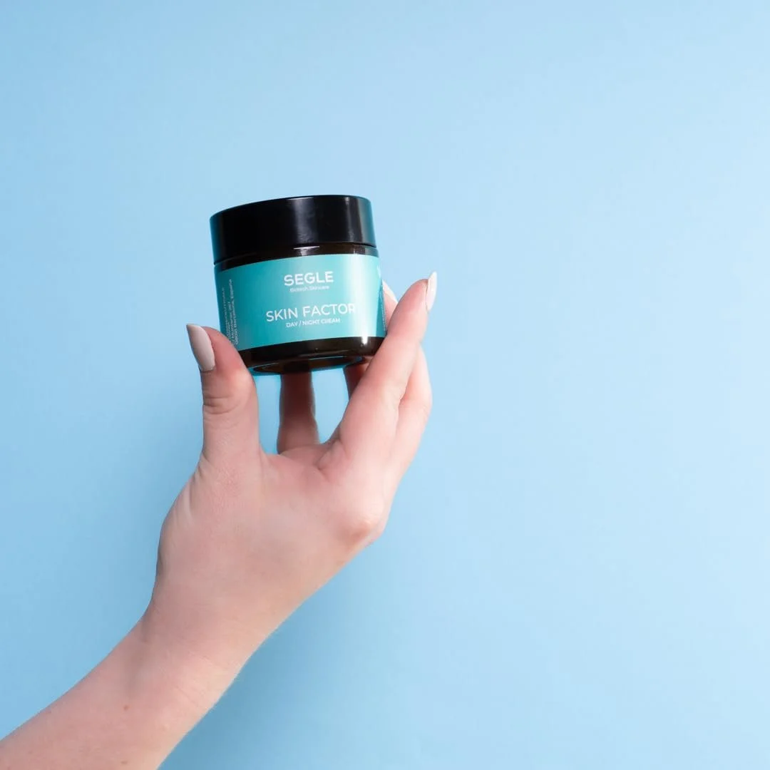 Крем для обличчя Segle Clinical Skin Factor Regenerating регенерувальний проти зморшок для чутливої шкіри 50 мл, фото №2 Крем для обличчя Segle Clinical Skin Factor Regenerating регенерувальний проти зморшок для чутливої шкіри 50 мл, фото №2