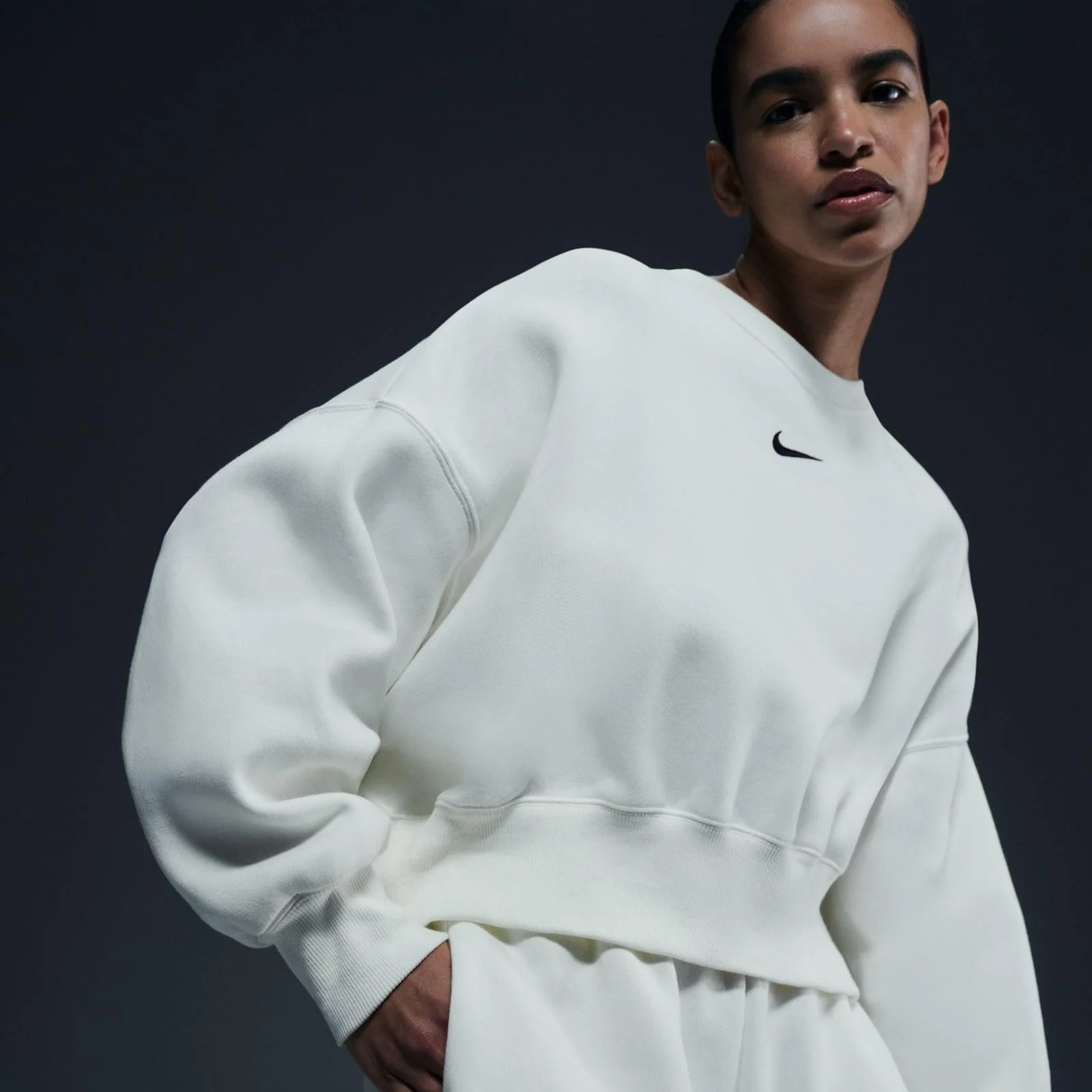 Женская Толстовка Nike W NSW Phnx FLC OOS Crew, фото №4 Женская Толстовка Nike W NSW Phnx FLC OOS Crew, фото №4